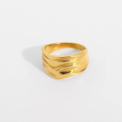 18K Gold-Filled Wave Ring | Hammered Ring