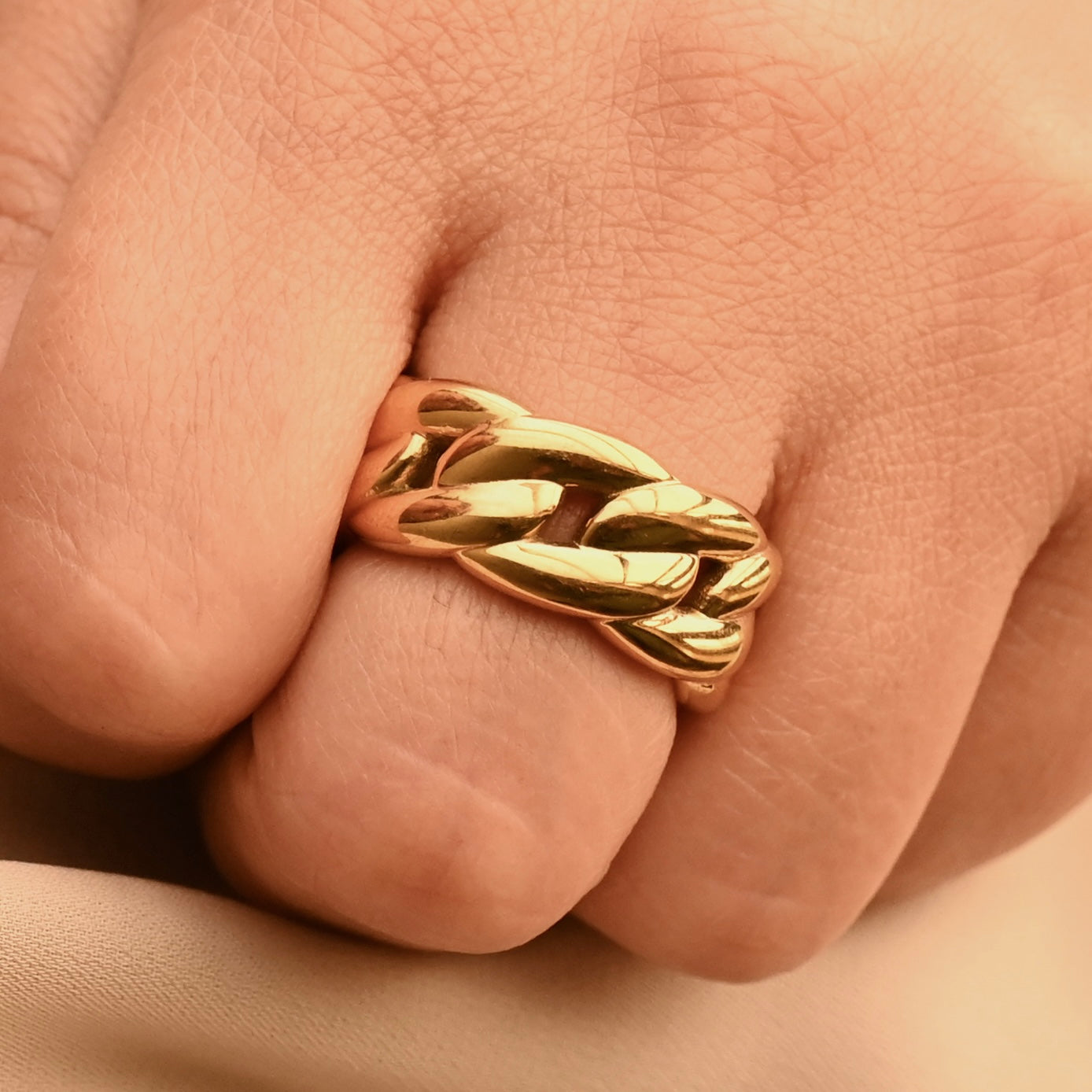 18K Gold-Filled Link Ring