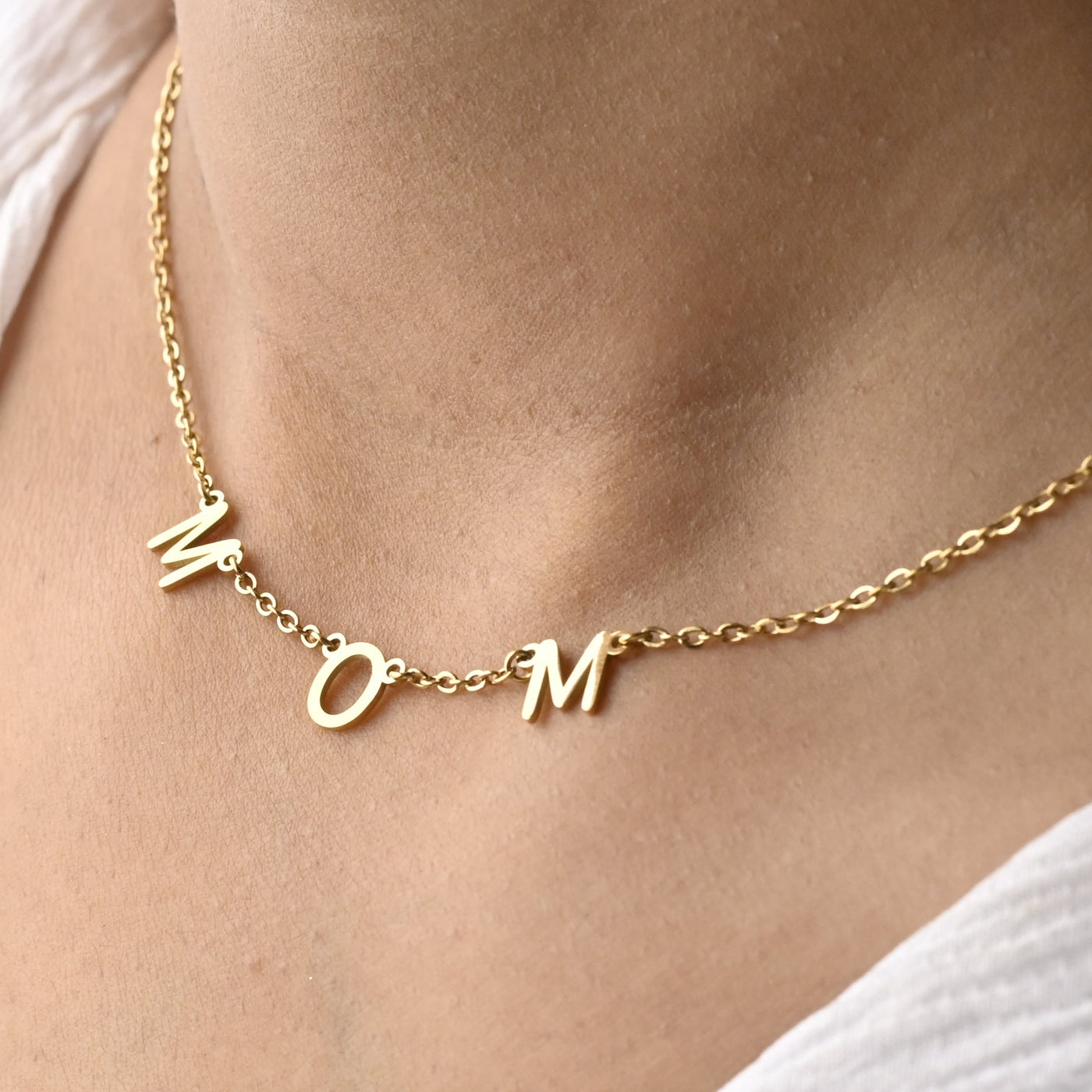 18K Gold-Filled MOM Necklace | Personalized Mom Letter Necklace