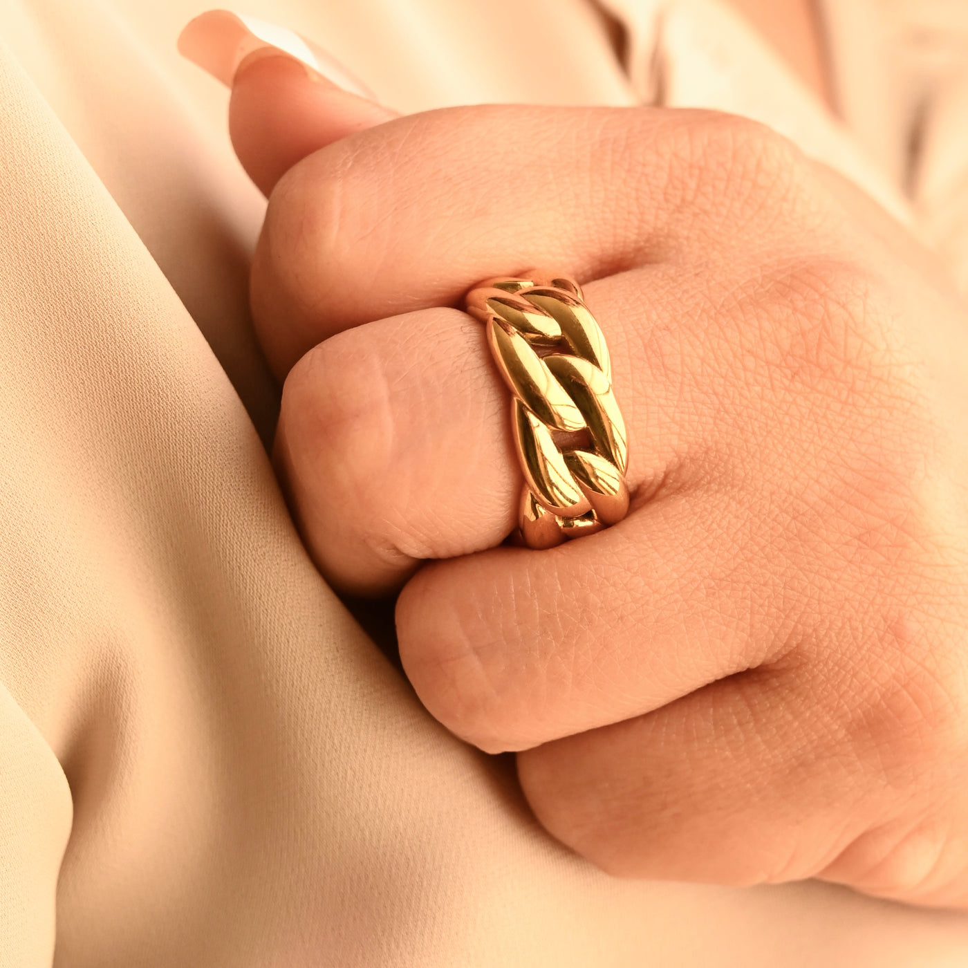 18K Gold-Filled Link Ring