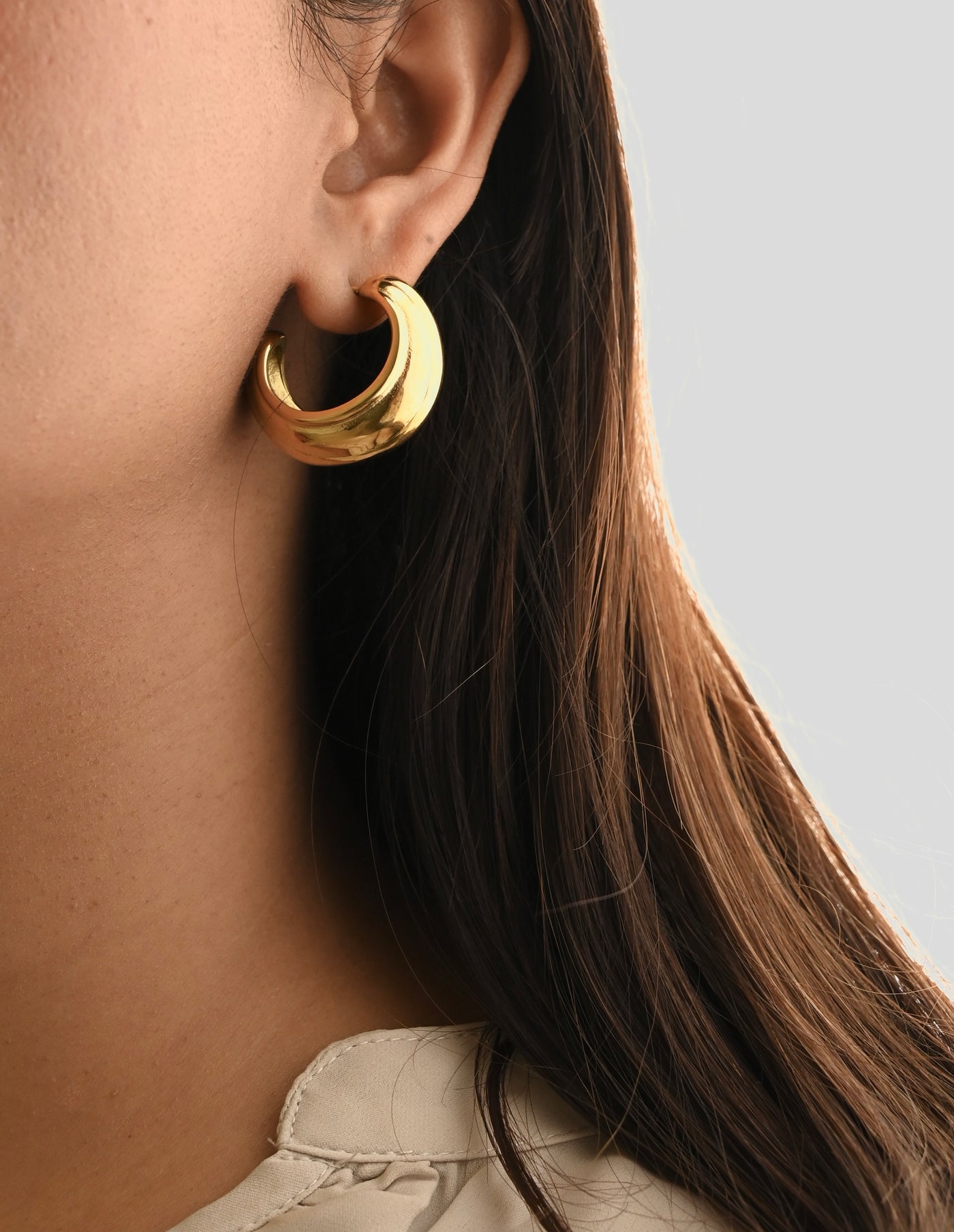 18K Gold Hoop Earrings | Big Dome Shape Hoops | Lightweight Large Hoops