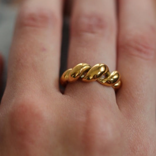 18K Gold-Filled Twisted Dome Ring