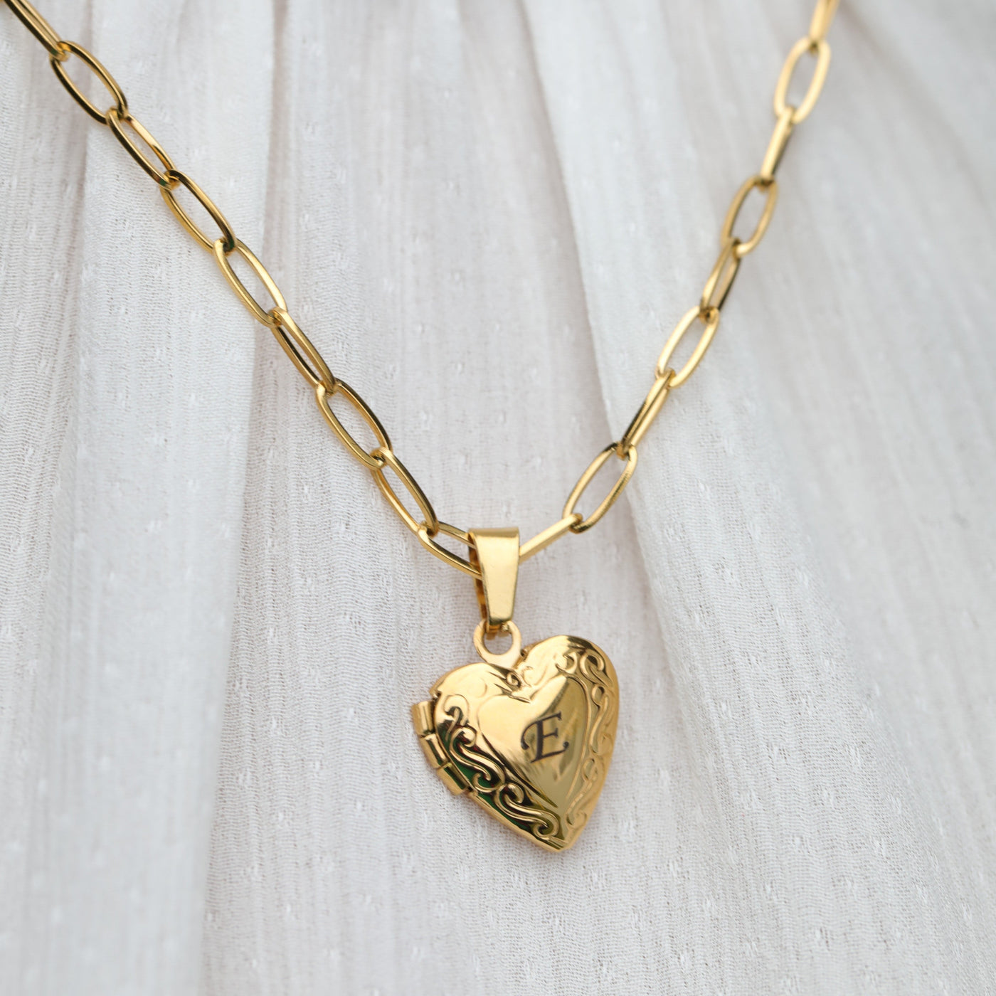 Gold Personalized Pendant Necklace