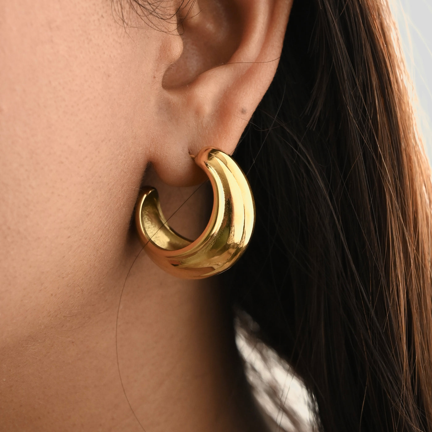 18K Gold Hoop Earrings | Big Dome Shape Hoops | Lightweight Large Hoops