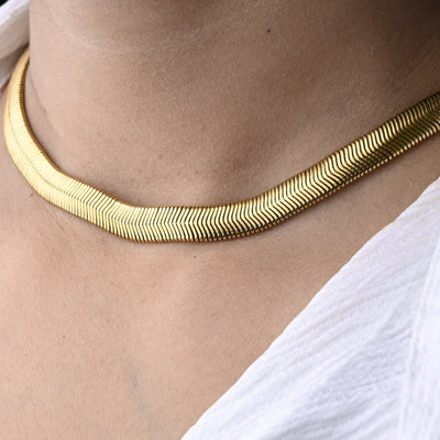 Thick Snake Necklace