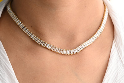 Gold Baguette Necklace