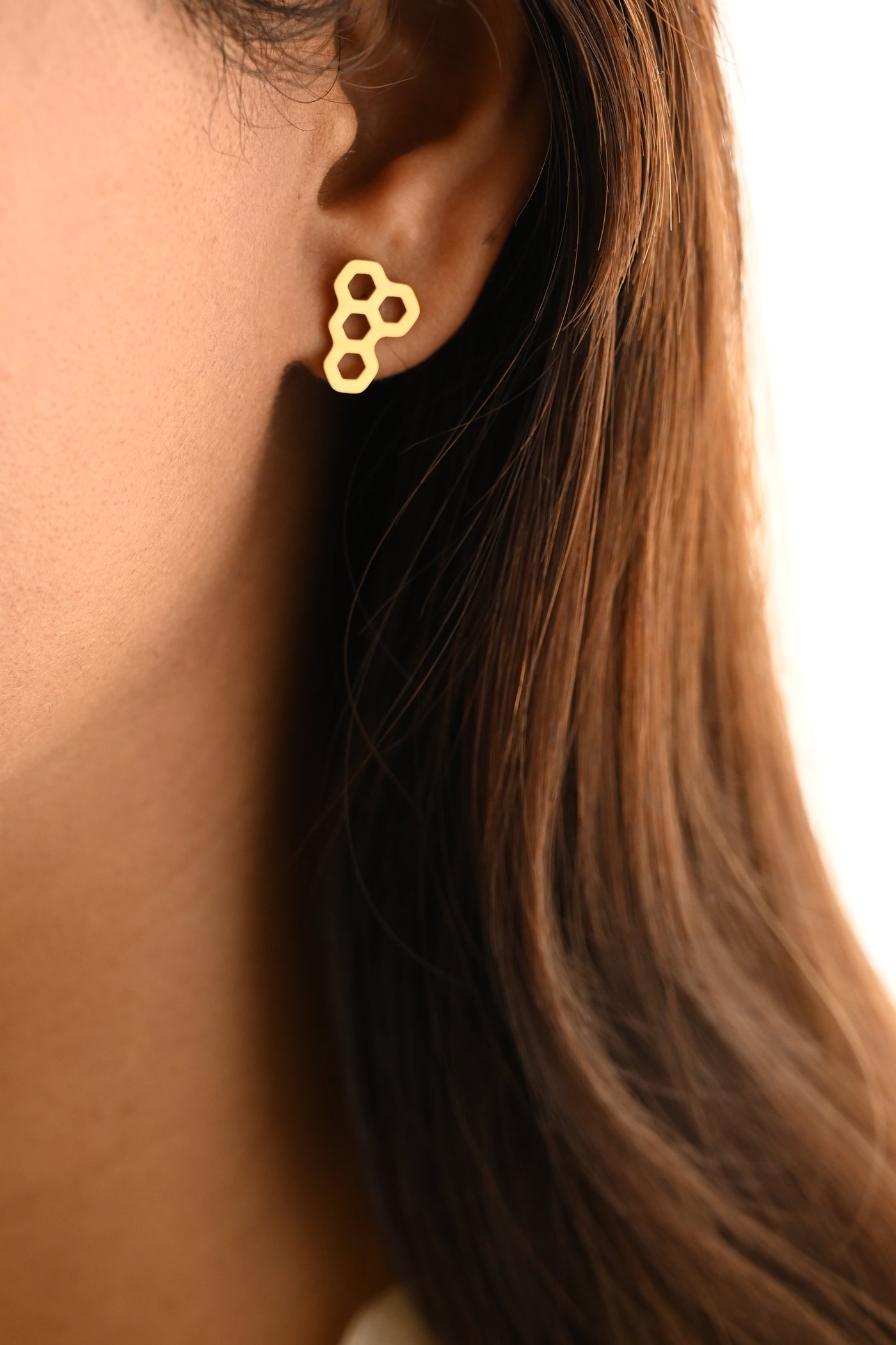 18K Gold-Filled Dainty Honeycomb Stud Earrings