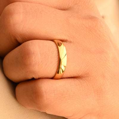 Gold band Ring