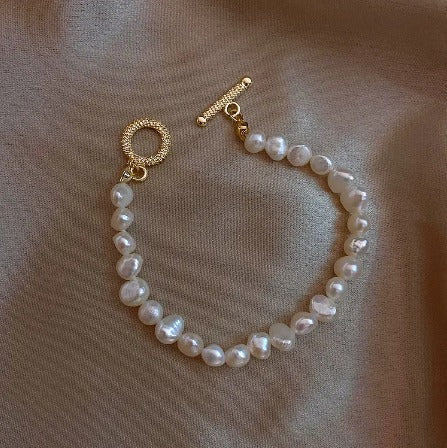  Pearl Bracelet