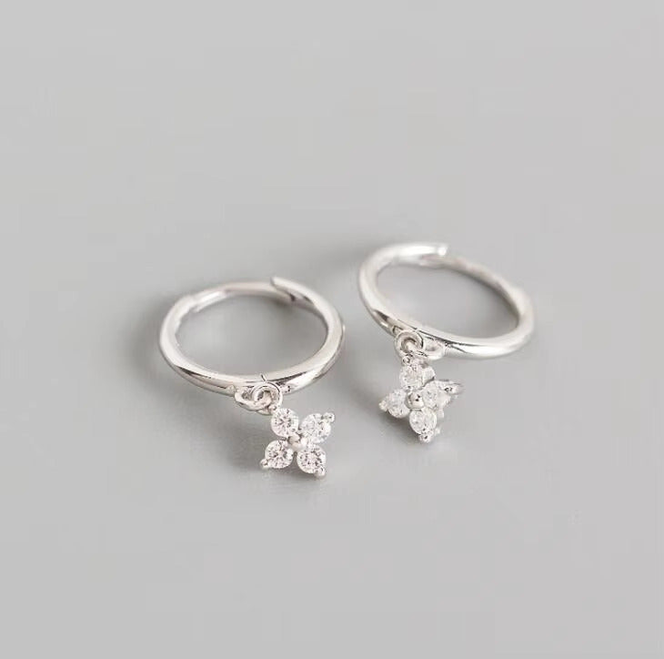 925 Sterling Silver Flower Huggie Hoop Earrings