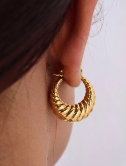 18K Gold-Filled Twisted Gold Earrings