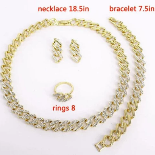 Cuban Link Xo Necklace Set