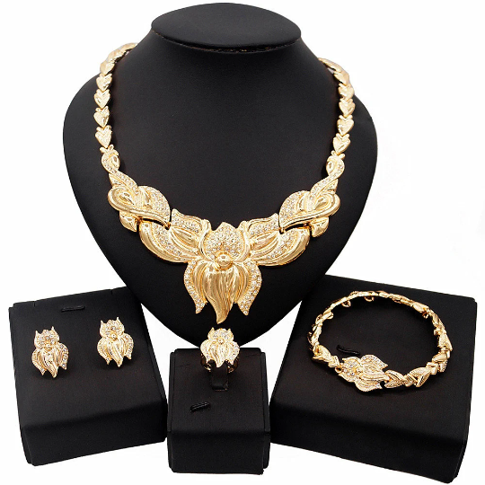 XO wedding jewelry set 