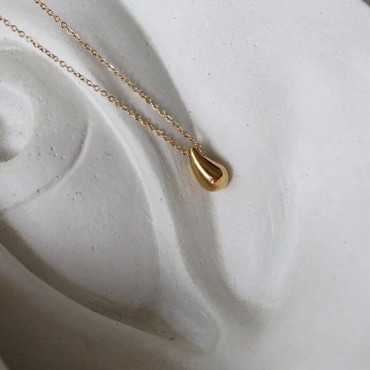 18K Gold-Filled Waterdrop Necklace