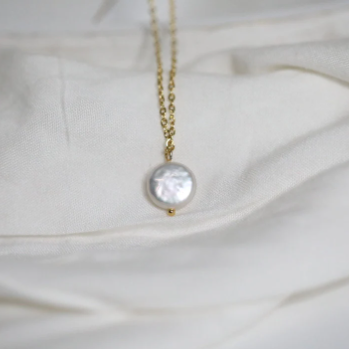 18K Gold-Filled Dainty Pearl necklace