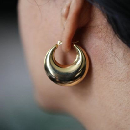 18k Gold Filled Hollow Oval Hoop Earrings For sale