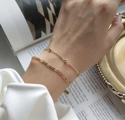 Gold link chain bracelet 
