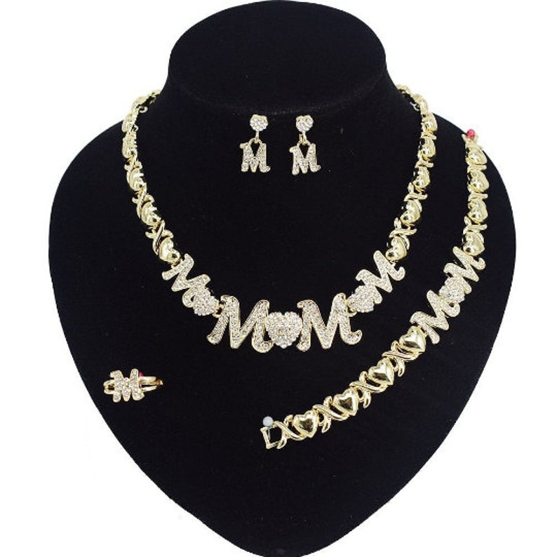 Xo Mom Jewelry Set