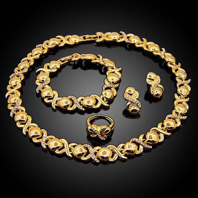 XO Gold Jewelry Set