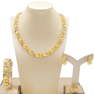 XO Gold Jewelry Set