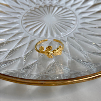 18k Gold Rose Ring