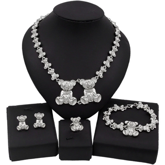 XO Teddy Jewelry Set