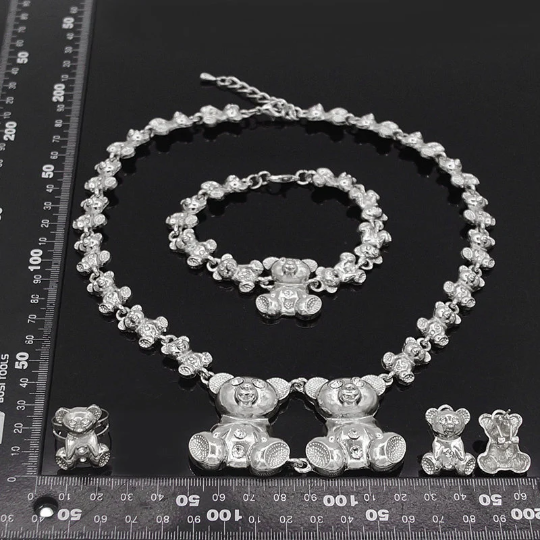 XO Teddy Jewelry Set